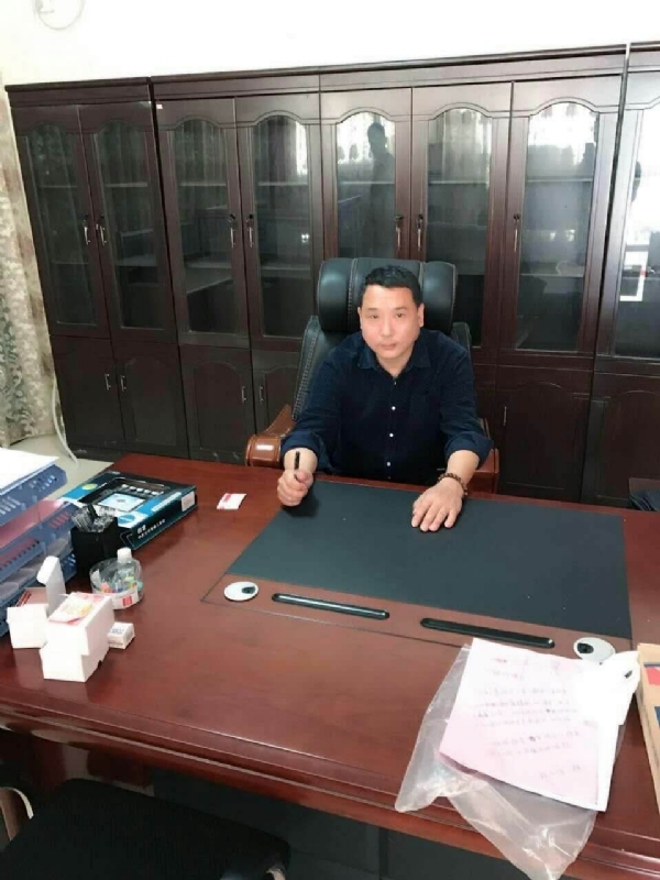 艺术家的第一张照片--福建上门女婿服务网