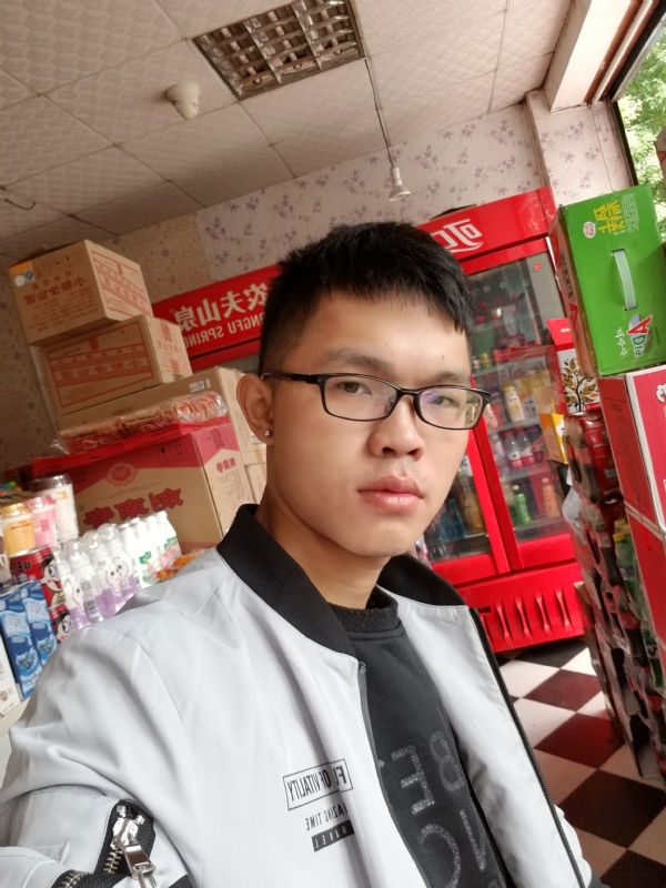 柒年的第一张照片--福建上门女婿服务网