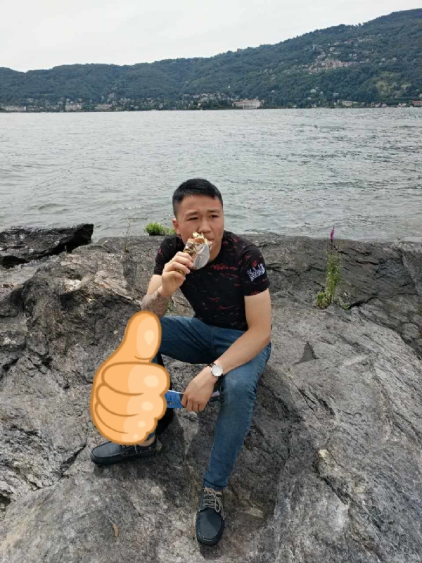 绚烂背后的平淡的第一张照片--福建上门女婿服务网