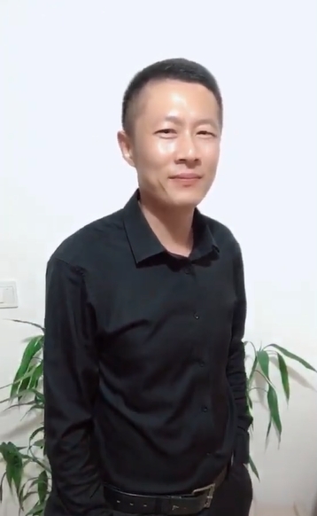 地huhi的第一张照片--福建上门女婿服务网