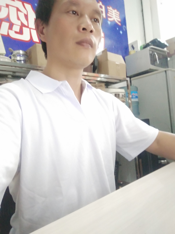 深蓝色的海的第一张照片--福建上门女婿服务网