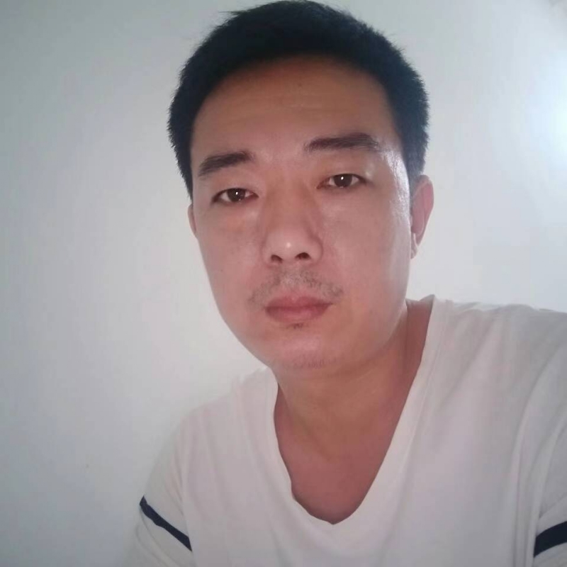 王陆群的第二张照片--福建上门女婿服务网
