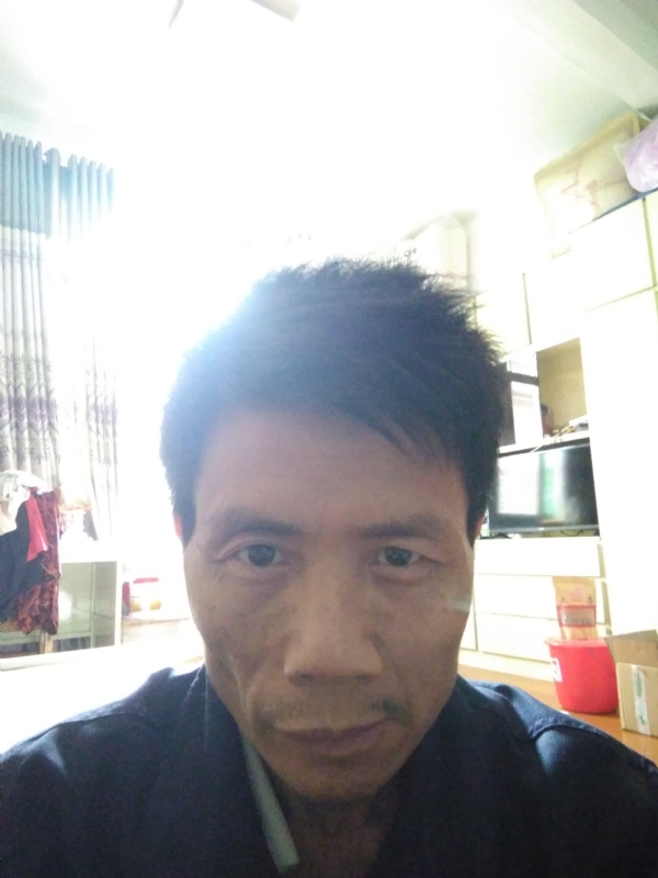 陈伟的第二张照片--福建上门女婿服务网