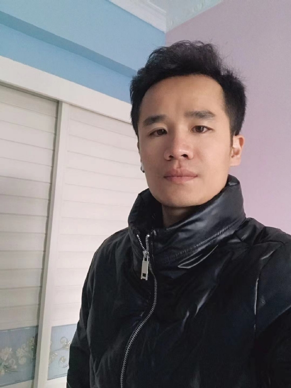小杨哥的第二张照片--福建上门女婿服务网