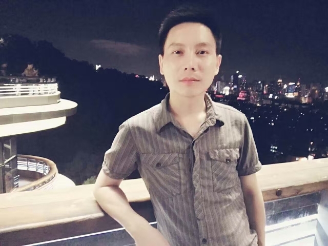 幕秋的第一张照片--福建上门女婿服务网