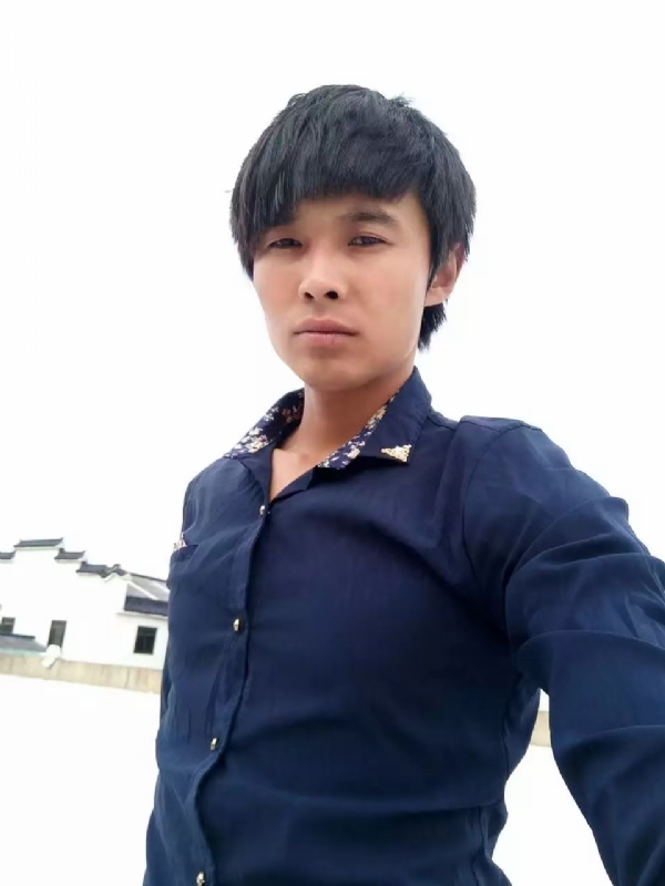 庸人自扰的第一张照片--福建上门女婿服务网