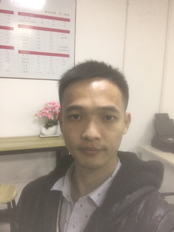 法律人小陈的第一张照片--福建上门女婿服务网