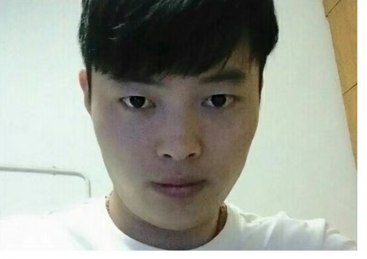 小张哥哥的第一张照片--福建上门女婿服务网