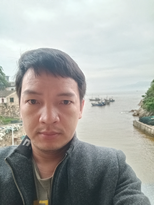 啊亮的第一张照片--福建上门女婿服务网