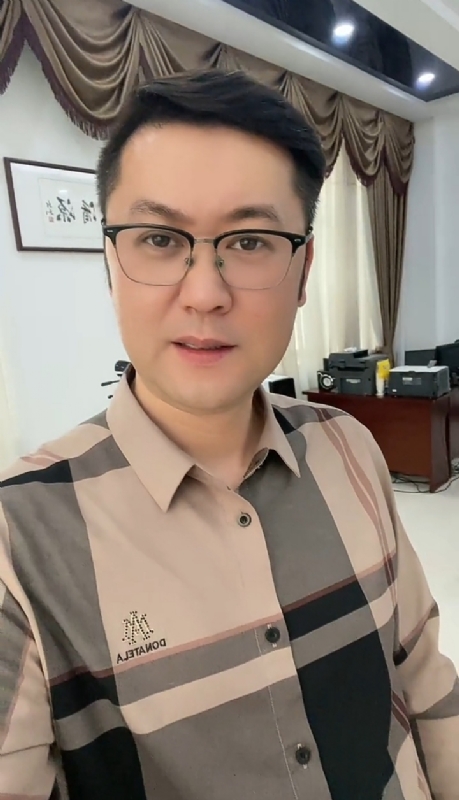 勤勉的第一张照片--福建上门女婿服务网
