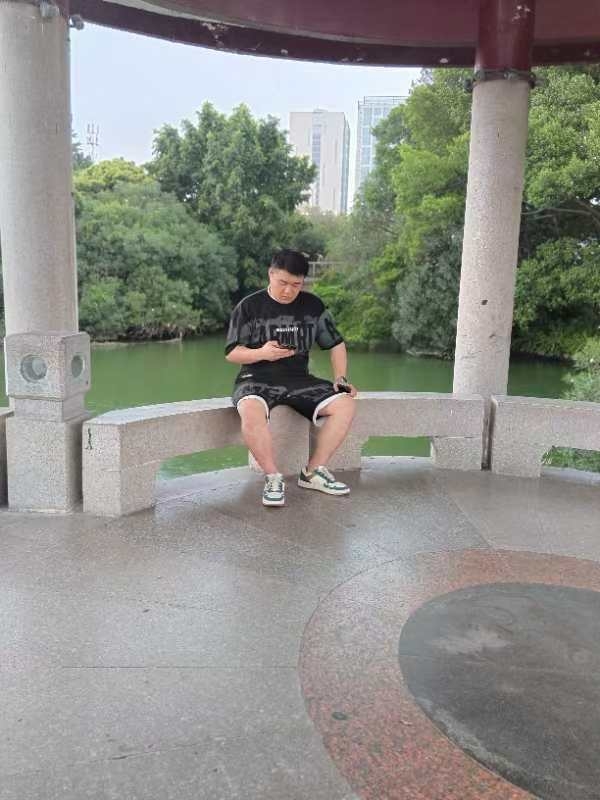 不善挽留的第一张照片--福建上门女婿服务网