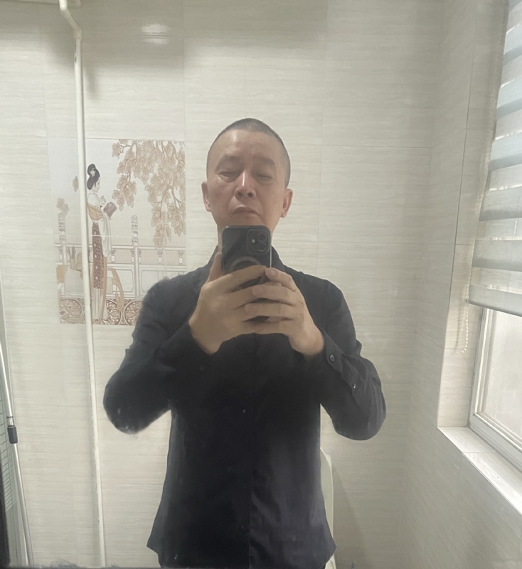 荣哥的第一张照片--福建上门女婿服务网