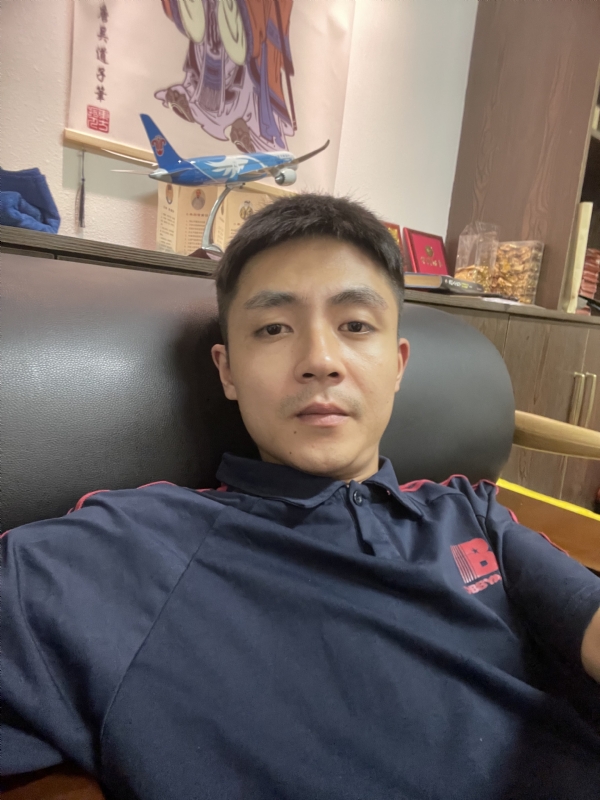 曾曾日上的第一张照片--福建上门女婿服务网