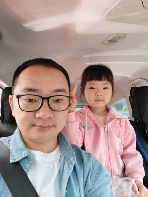 知天晓的第一张照片--福建上门女婿服务网